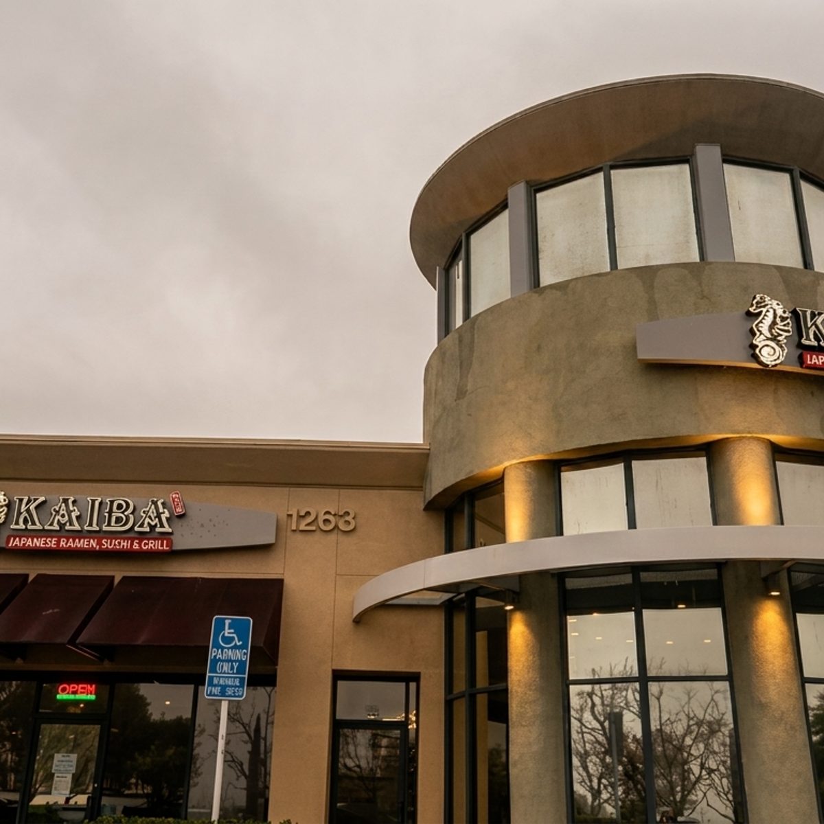 La Verne Reservations
