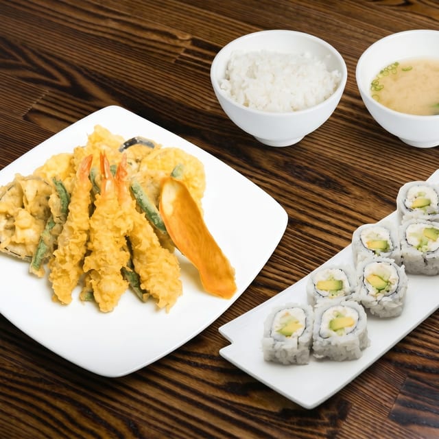 Shrimp & Vegetable Tempura Entree.
