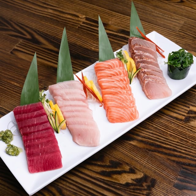 Sashimi Combo.